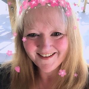 Meet your Posher, Danette